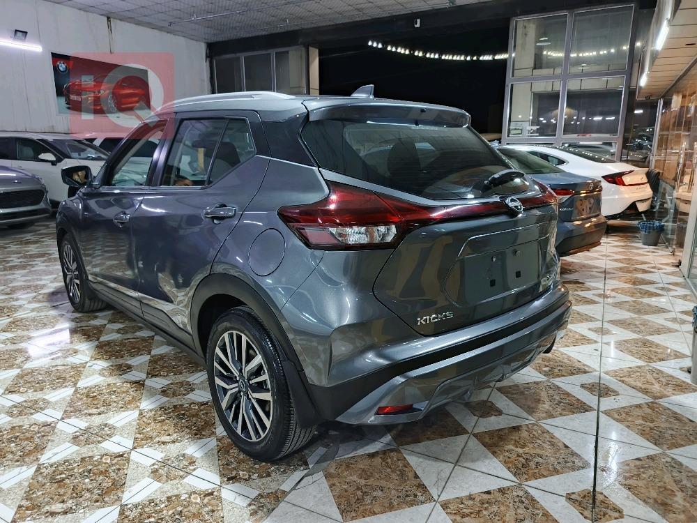 Nissan Kicks